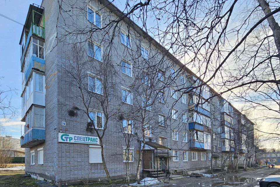 Продаётся 4-комнатная квартира, 61.1 м²