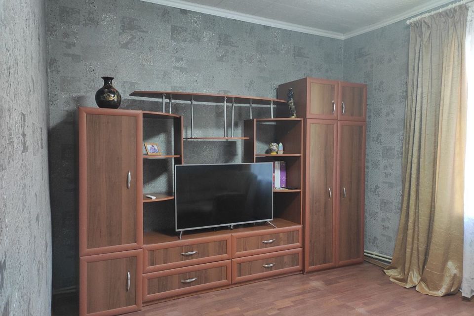 Продаётся 4-комнатная квартира, 99 м²