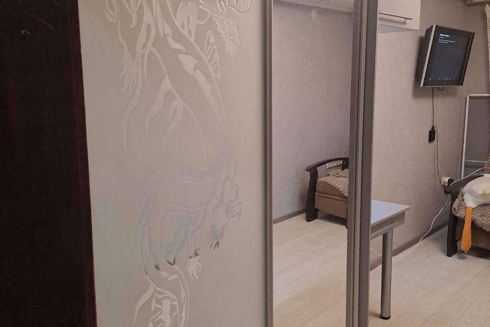 Продаётся 4-комнатная квартира, 66 м²