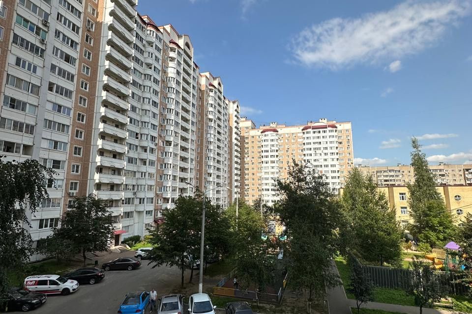 Продаётся 2-комнатная квартира, 58 м²