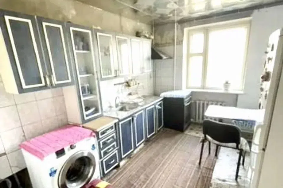Продаётся 4-комнатная квартира, 75.5 м²