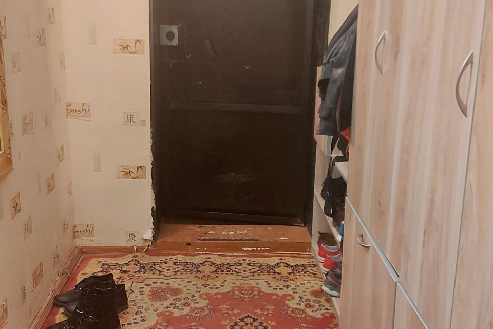 Продаётся 4-комнатная квартира, 78.8 м²