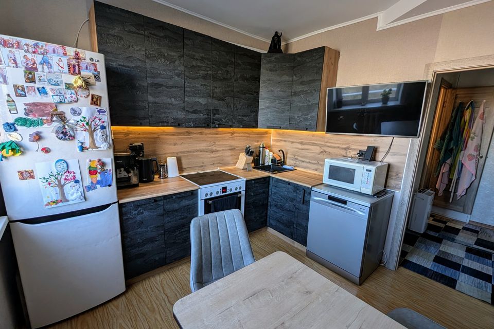 Продаётся 2-комнатная квартира, 54.2 м²