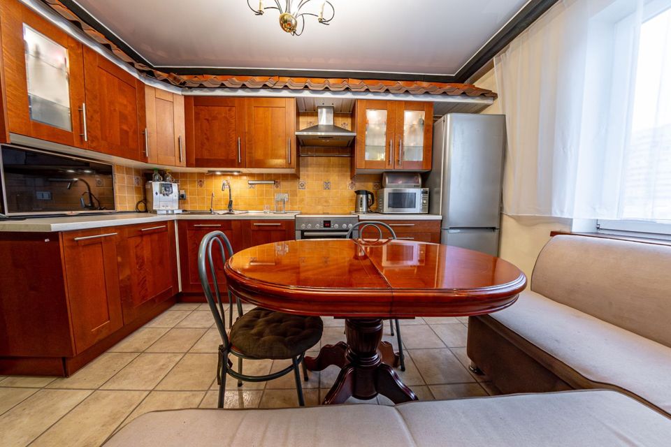 Продаётся 2-комнатная квартира, 62 м²