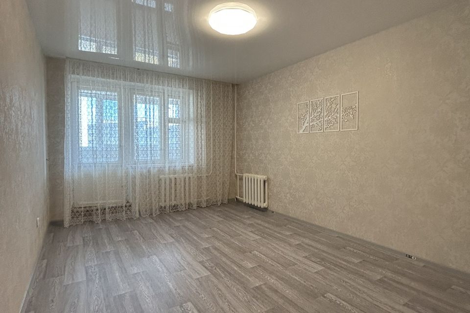 Продаётся 1-комнатная квартира, 37 м²