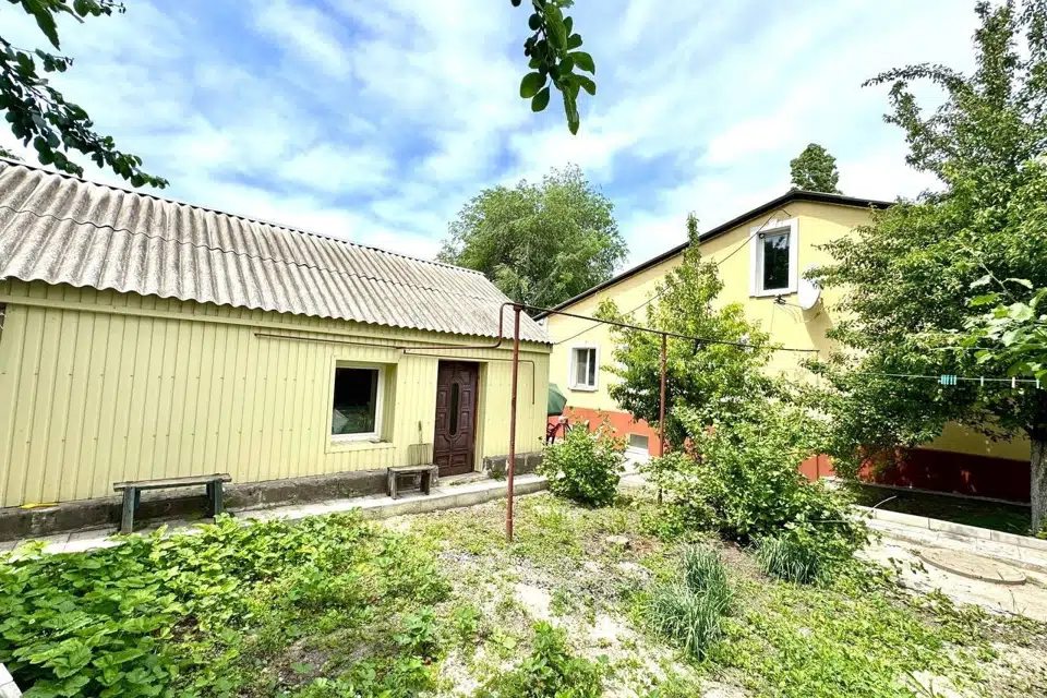 Продаётся 2-этажный дом, 148 м²