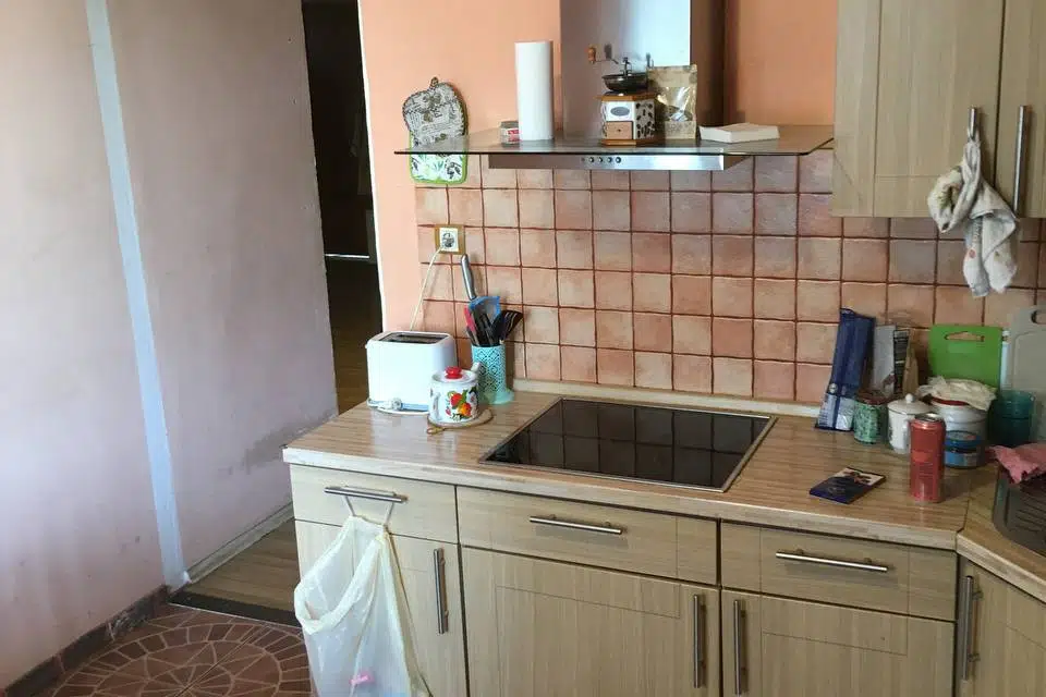 Продаётся 4-комнатная квартира, 101.7 м²