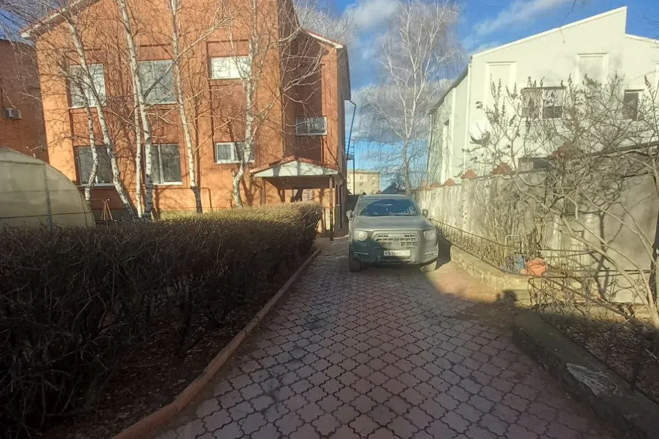 Продаётся 3-этажный дом, 333 м²