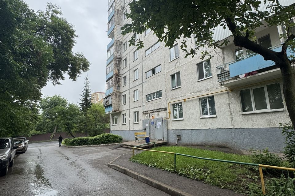 Продаётся 3-комнатная квартира, 56.9 м²