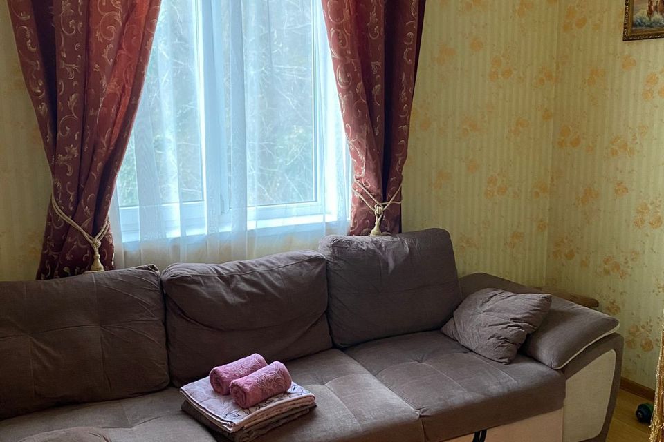 Продаётся 2-комнатная квартира, 42.8 м²
