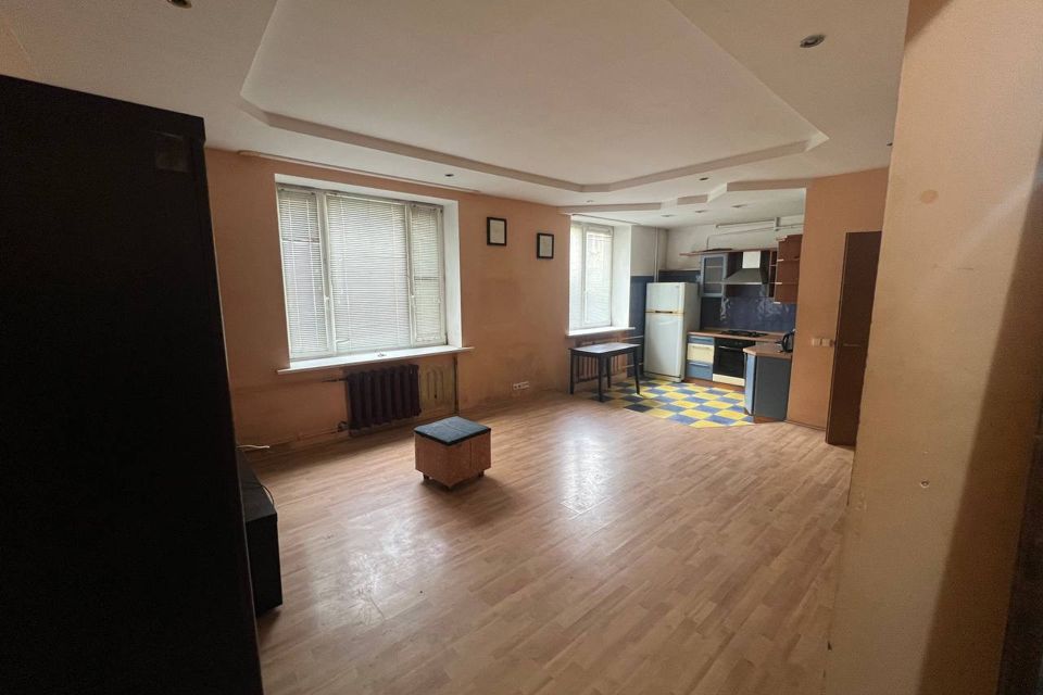Продаётся 1-комнатная квартира, 56.5 м²