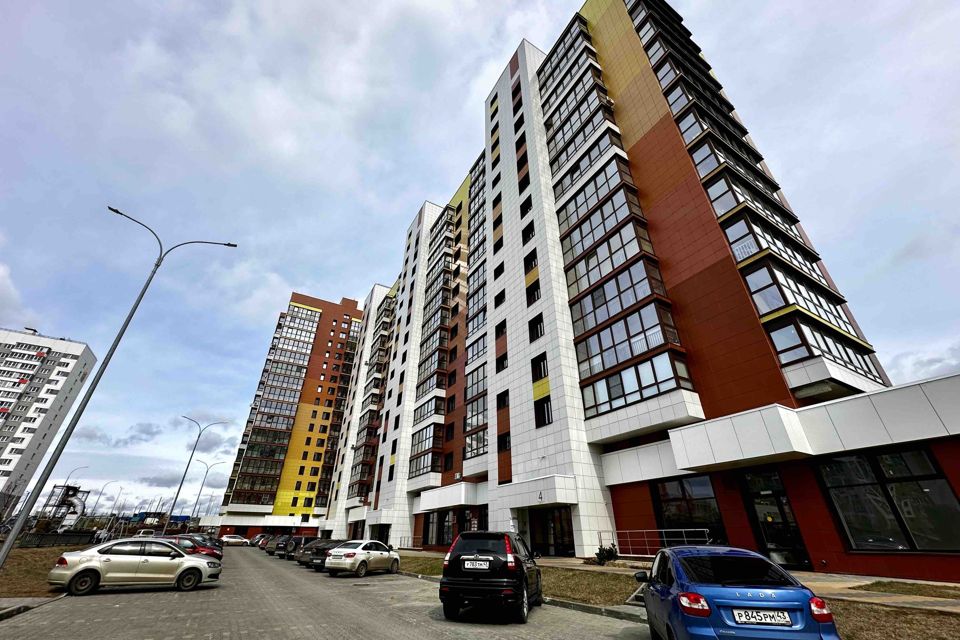 Продаётся 3-комнатная квартира, 60.6 м²