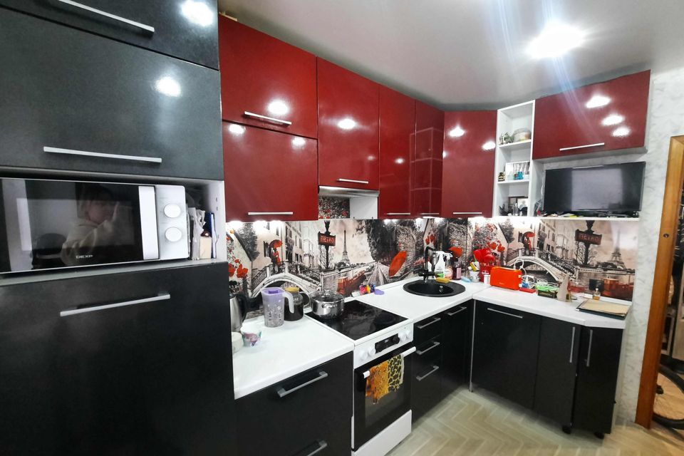 Продаётся 3-комнатная квартира, 68.1 м²