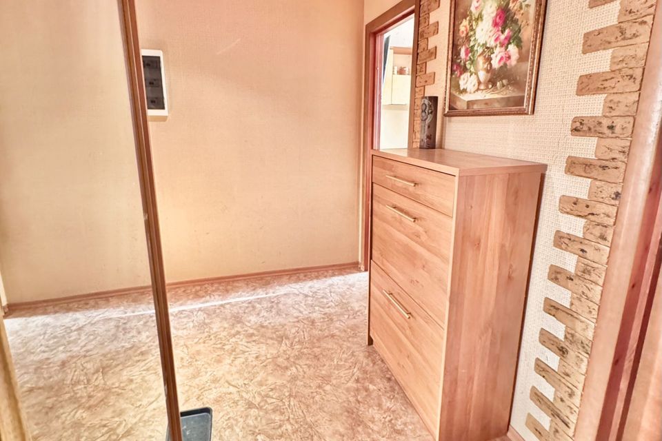 Продаётся 1-комнатная квартира, 52 м²
