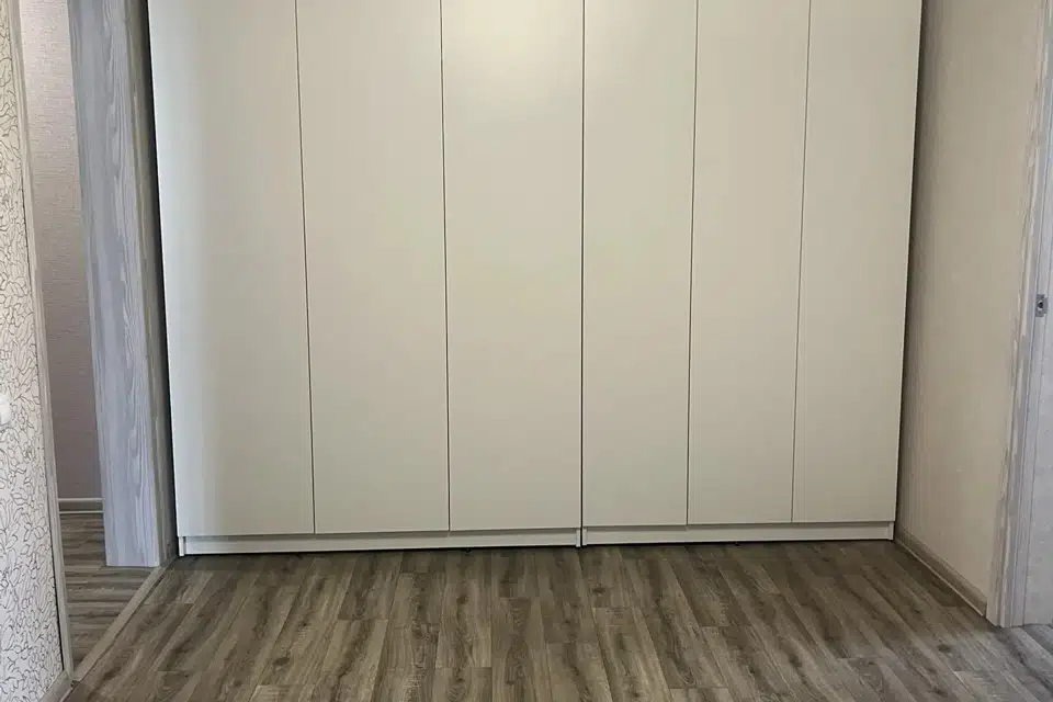 Продаётся 3-комнатная квартира, 43.3 м²