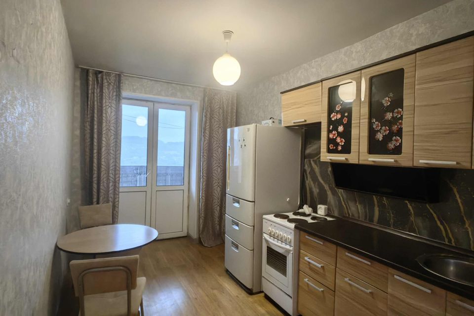 Продаётся 1-комнатная квартира, 39.5 м²