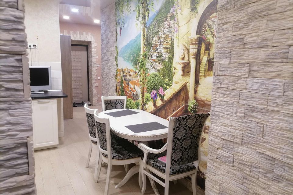 Продаётся 2-комнатная квартира, 52 м²