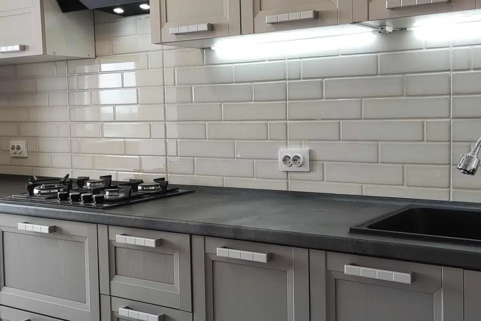 Продаётся 1-комнатная квартира, 41.6 м²