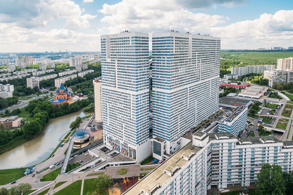Продаётся 3-комнатная квартира, 100.5 м²