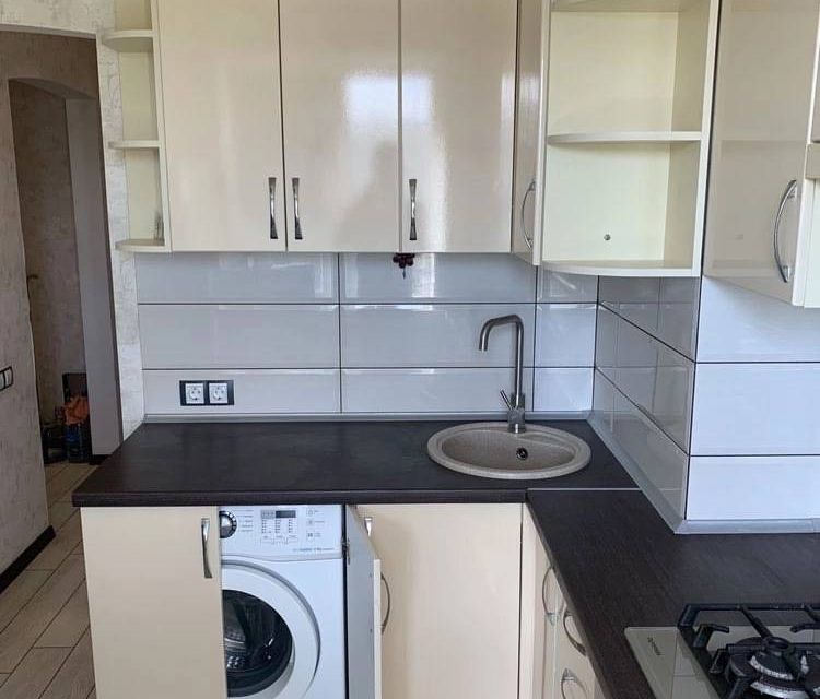 Продаётся 3-комнатная квартира, 58 м²