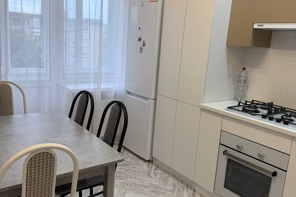 Продаётся 1-комнатная квартира, 35 м²