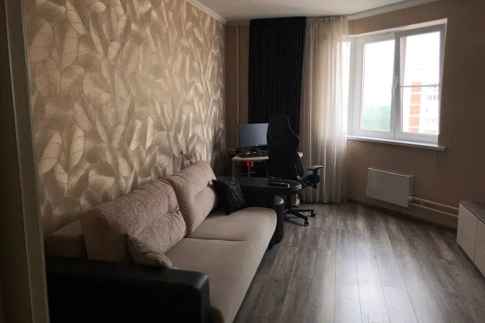 Продаётся 4-комнатная квартира, 110 м²