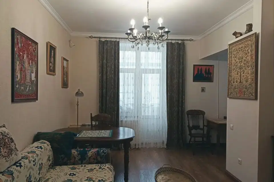 Продаётся 3-комнатная квартира, 85 м²