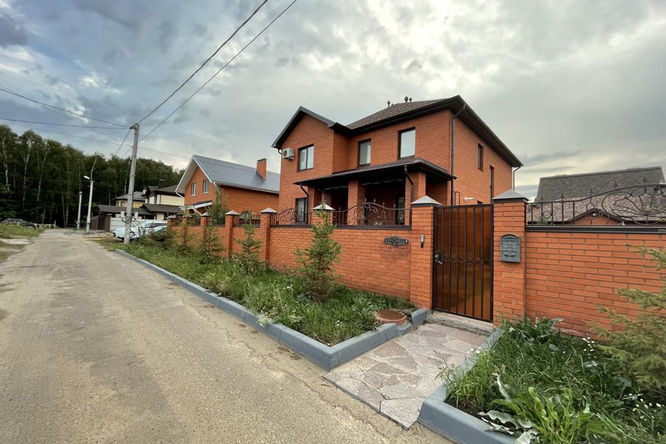 Кп восточная деревня. Сергиев Посад дома. Сергиев Посад Загородные дома. Ореховка Казань