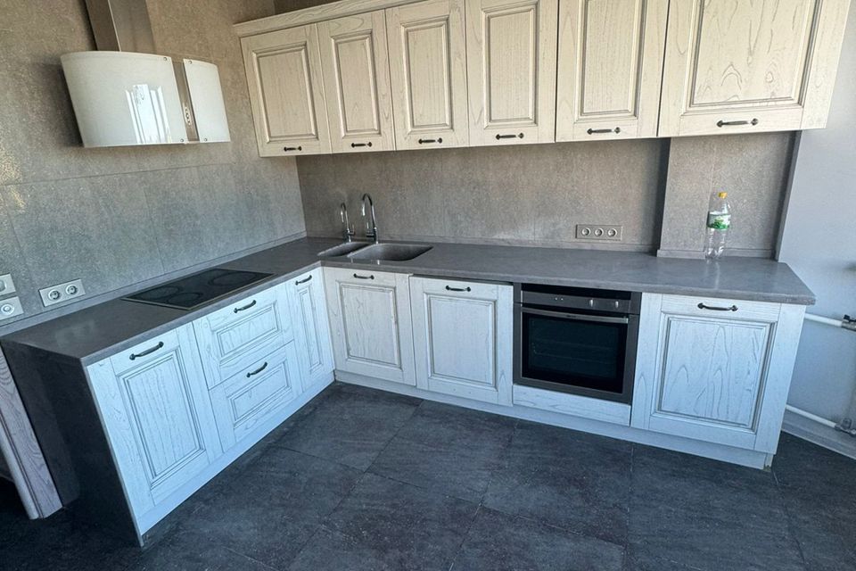 Продаётся 2-комнатная квартира, 60.2 м²