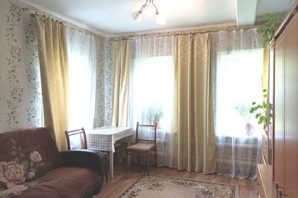 Продаётся 1-комнатная квартира, 56 м²