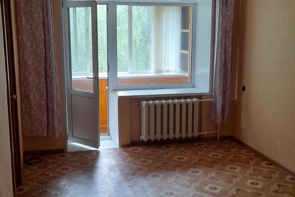 Продаётся 2-комнатная квартира, 42.4 м²