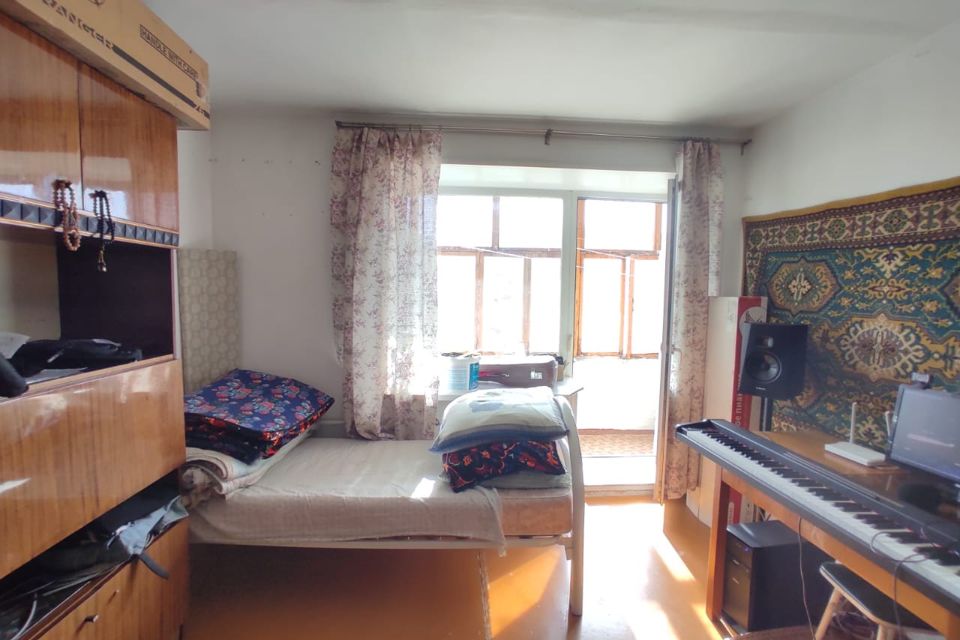 Продаётся 3-комнатная квартира, 61.1 м²