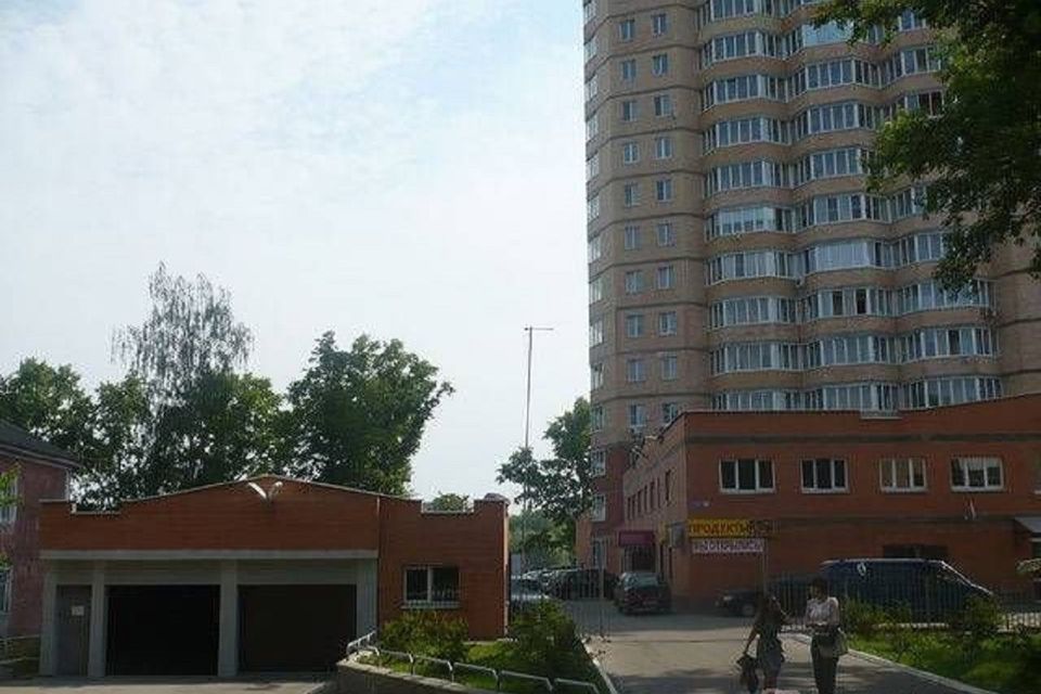 Продаётся машиноместо, 27 м²