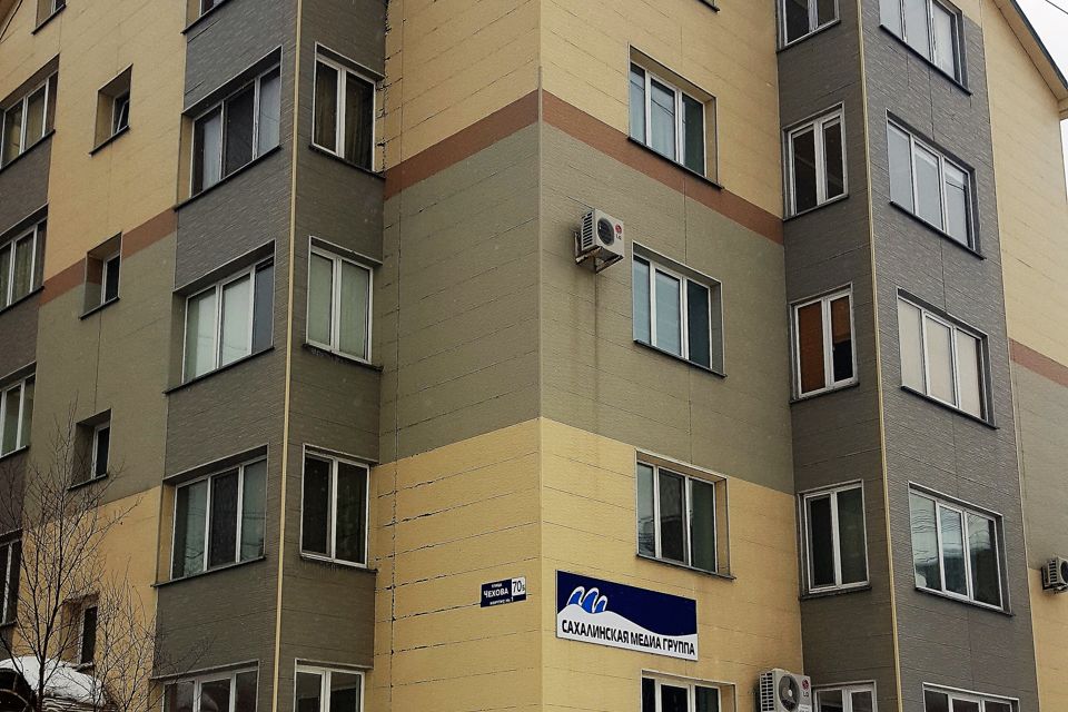 Продаётся 4-комнатная квартира, 253 м²