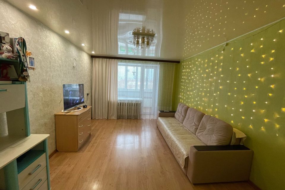 Продаётся 3-комнатная квартира, 61.3 м²