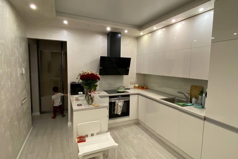 Продаётся 2-комнатная квартира, 64 м²