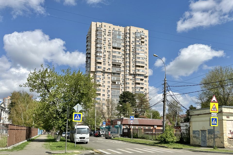 Продаётся 1-комнатная квартира, 41 м²