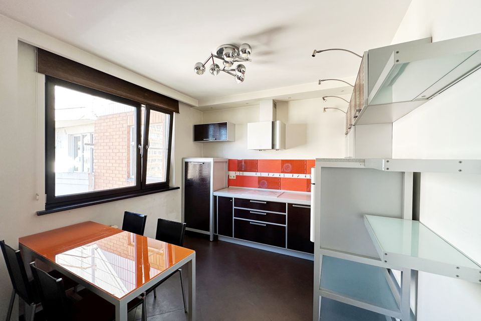 Продаётся 3-комнатная квартира, 79.4 м²