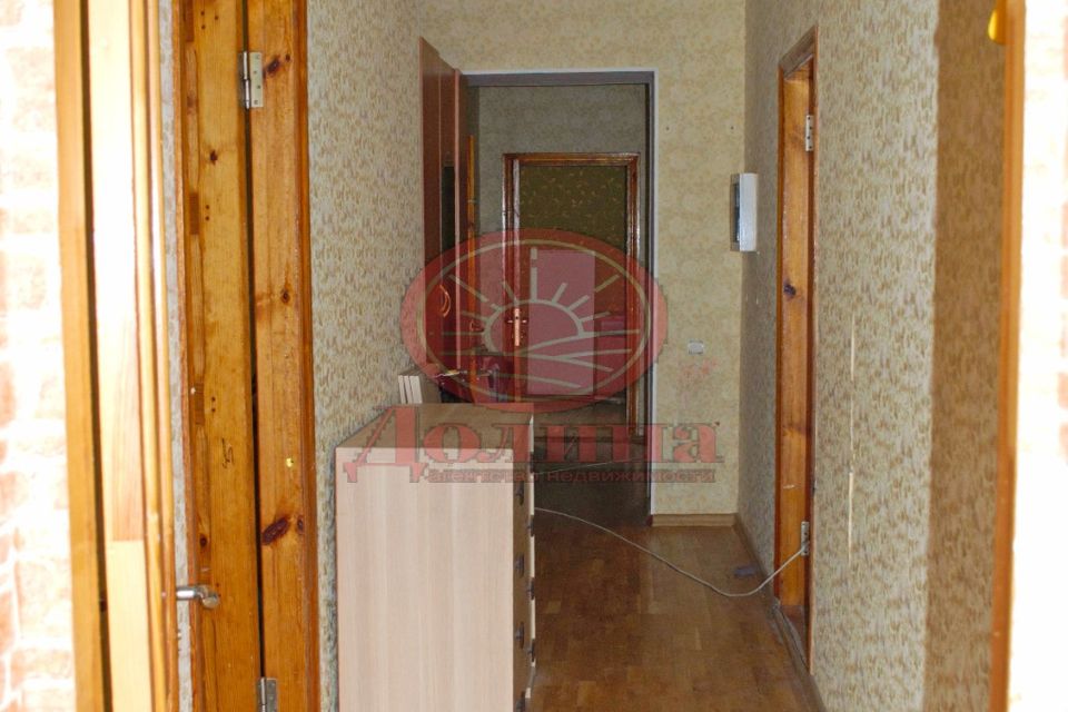Продаётся 4-комнатная квартира, 95 м²