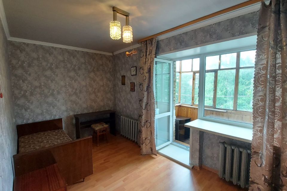 Продаётся 2-комнатная квартира, 40.5 м²