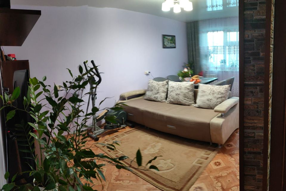 Продаётся 3-комнатная квартира, 63 м²