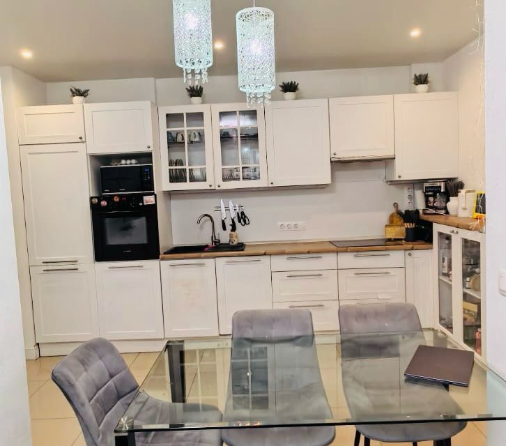 Продаётся 3-комнатная квартира, 67 м²