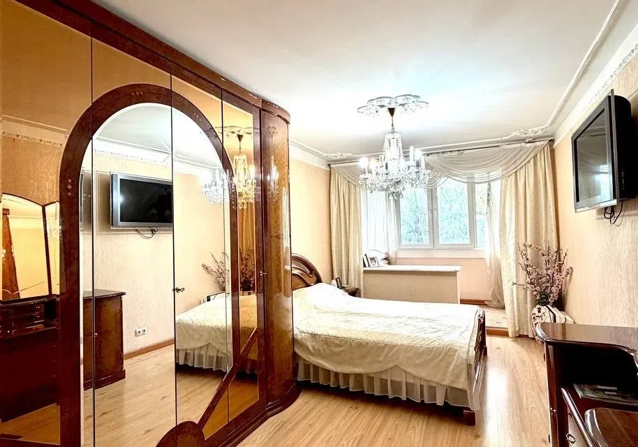 Продаётся 3-комнатная квартира, 85.2 м²