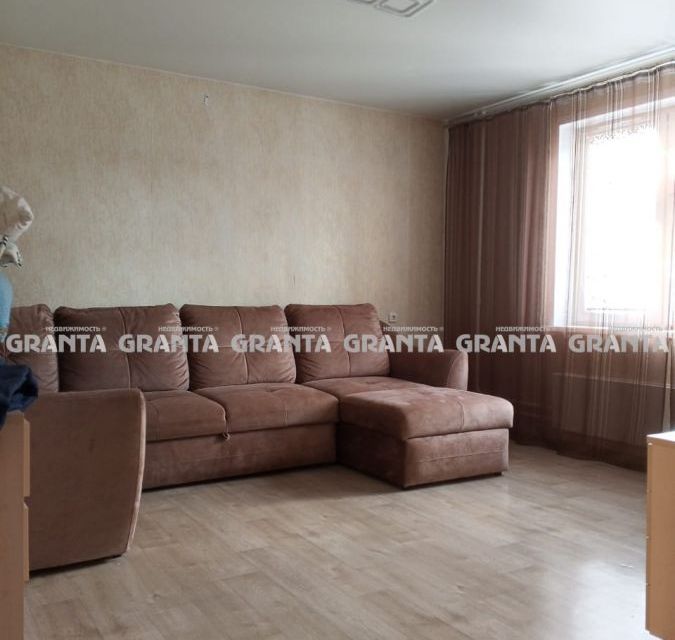 Продаётся 2-комнатная квартира, 60.2 м²