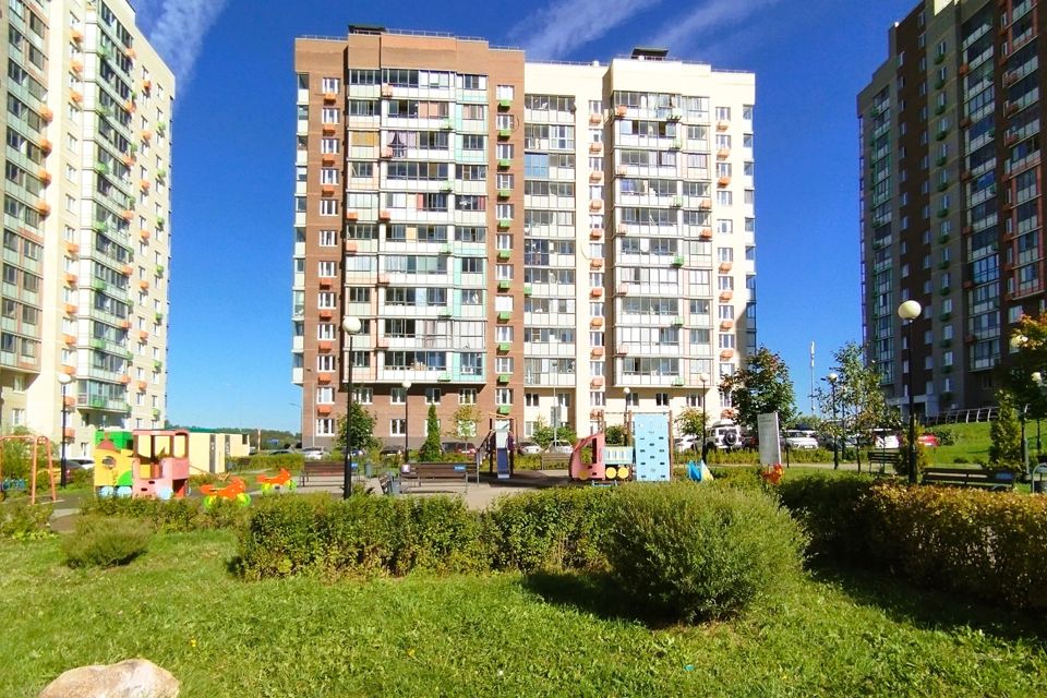 Продаётся 3-комнатная квартира, 64.8 м²