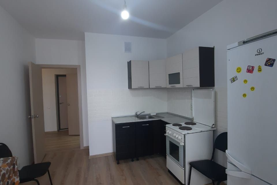 Сдаётся 1-комнатная квартира, 37 м²