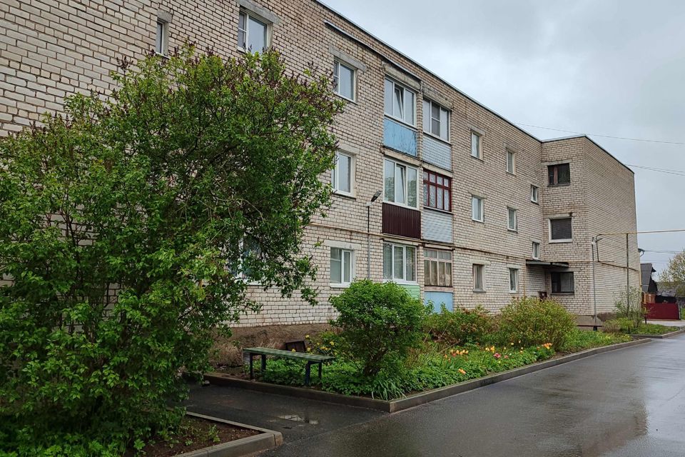 Продаётся 4-комнатная квартира, 79.5 м²