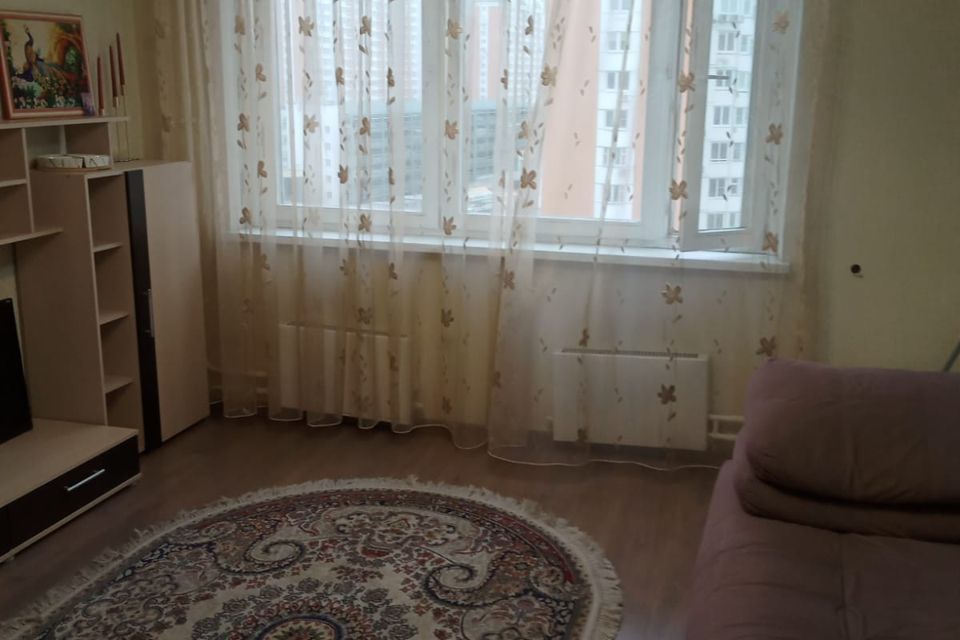 Продаётся 1-комнатная квартира, 40.4 м²