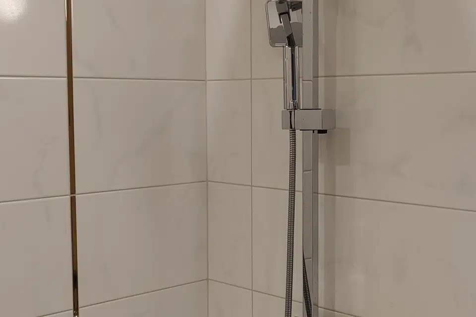 Продаётся 1-комнатная квартира, 53.6 м²