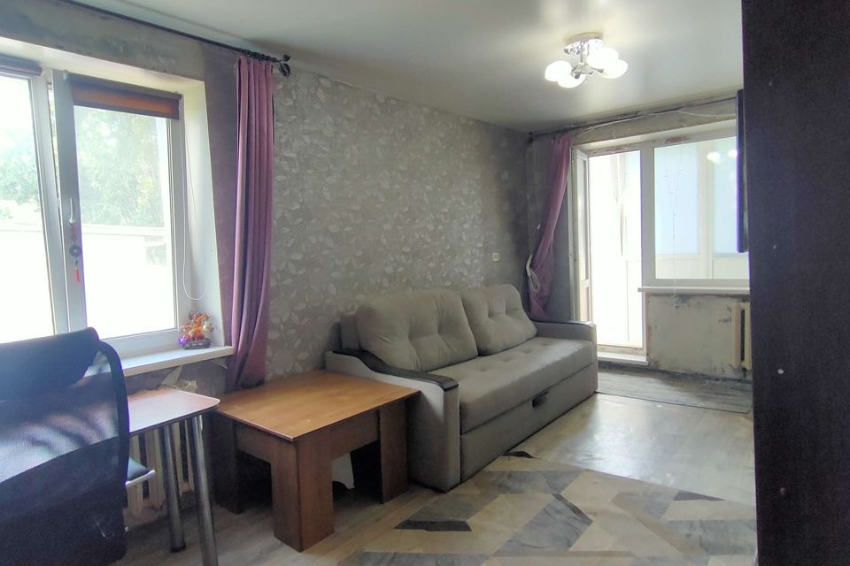 Продаётся 2-комнатная квартира, 42.6 м²